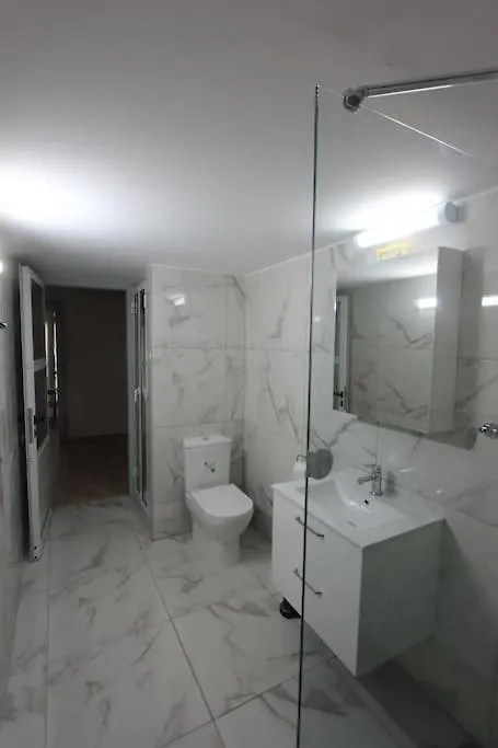 Superb Apartment Steps Away From Finikoudes Beach Larnaca 0*,