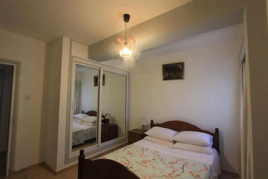Superb Apartment Steps Away From Finikoudes Beach Larnaca 0*,  Cyprus
